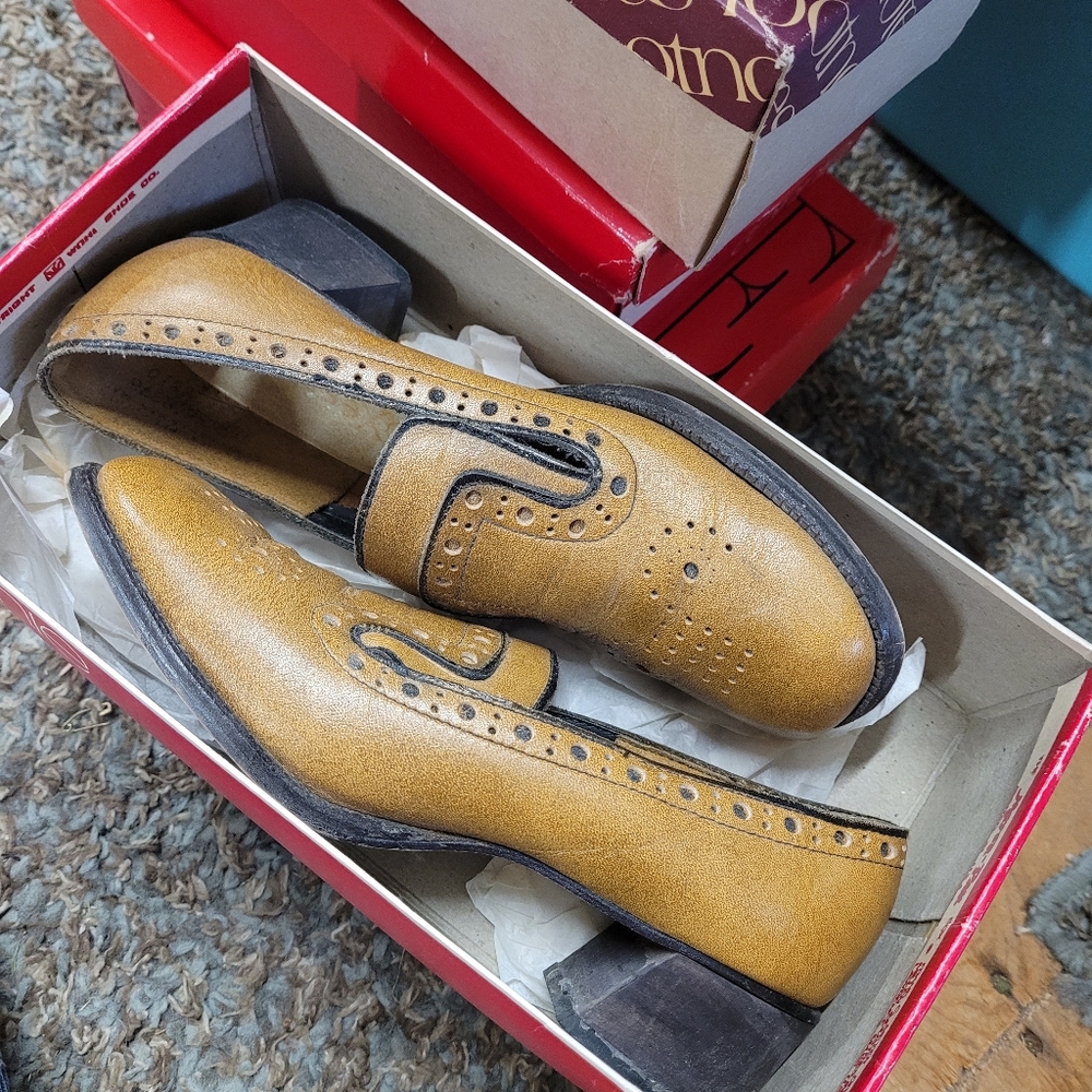 Shoes * Vintage 50s 60s 70s * New Pics for 1/3 show - Picture 3 of 16